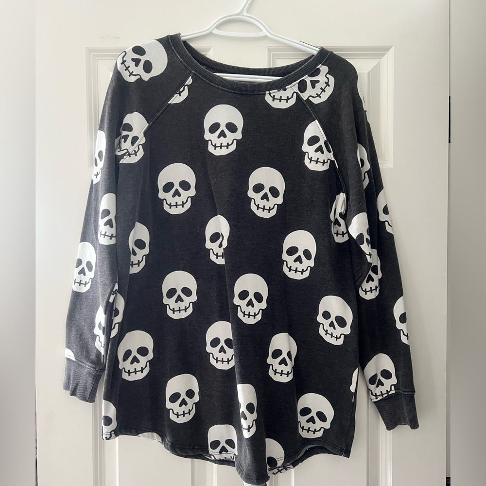 Torrid Gray Skull Sweatshirt - Size 00